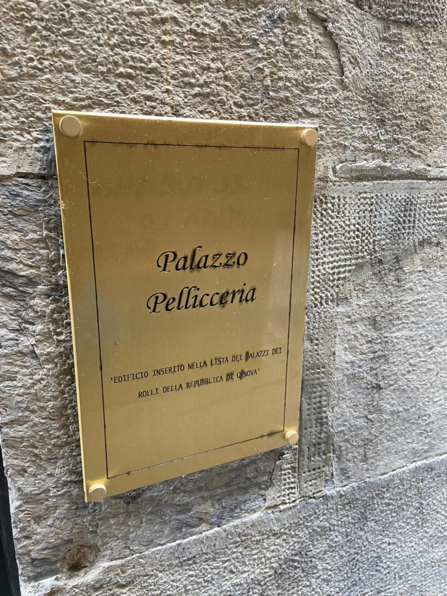 Un Passo Dall'Acquario Dimora Storica In Palazzo Pellicceria, Palestra, Lavanderia Genoa Ngoại thất bức ảnh