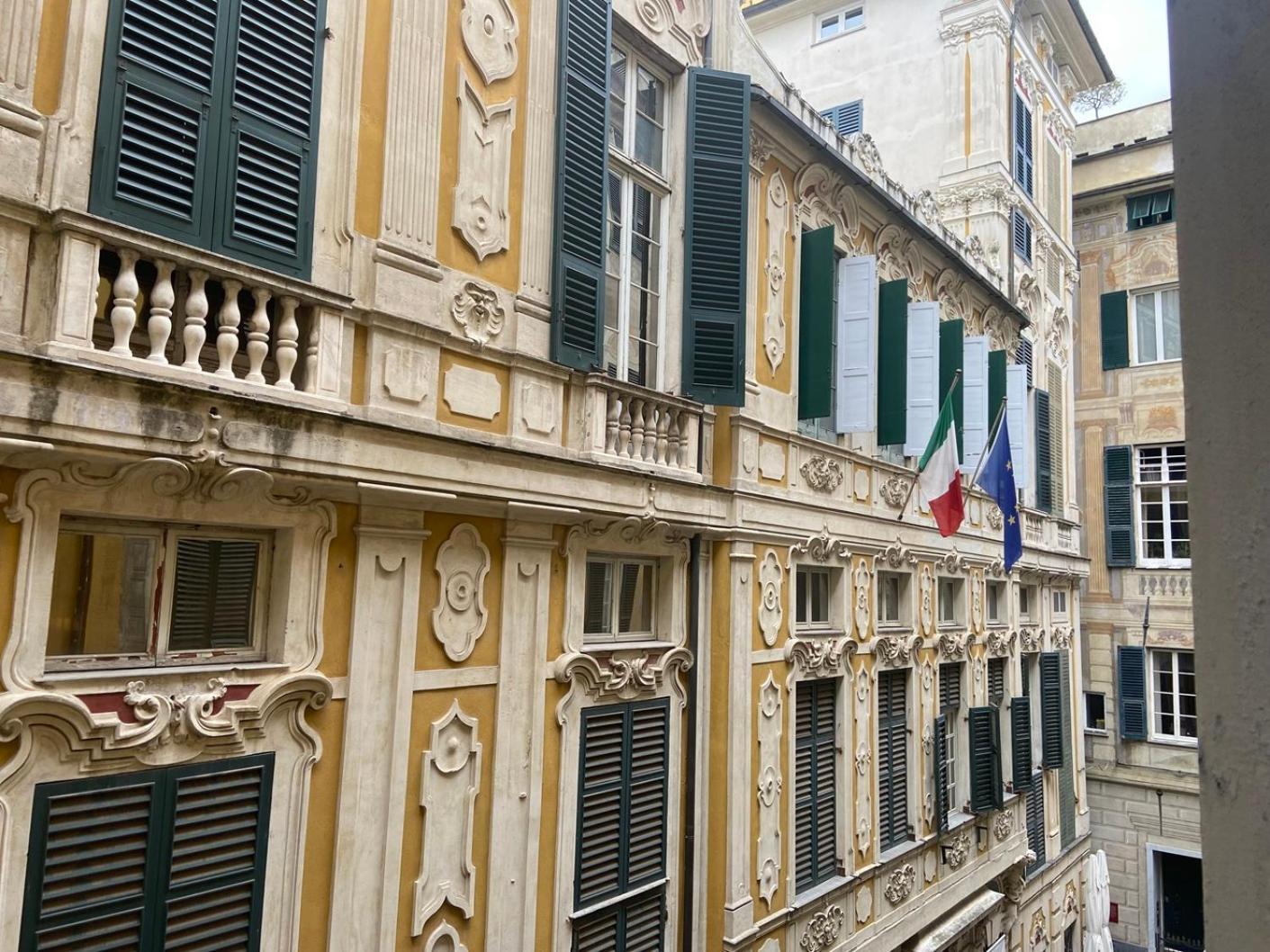 Un Passo Dall'Acquario Dimora Storica In Palazzo Pellicceria, Palestra, Lavanderia Genoa Ngoại thất bức ảnh